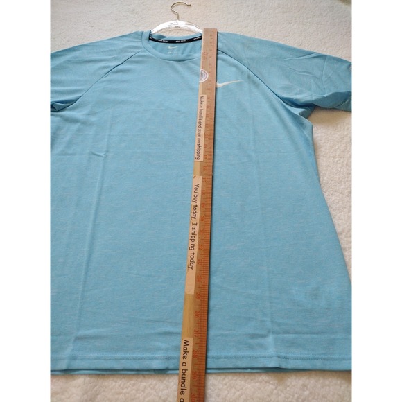 Nike Swim‎ T- Shirt Men's L Ligh Blue UPF40+ Dri-Fit Short Sleeve Hydroguard - Picture 3 of 7
